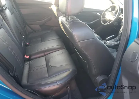 2014 Ford Focus Titanium from USA, damaged, VIN 1FADP3N25EL129047